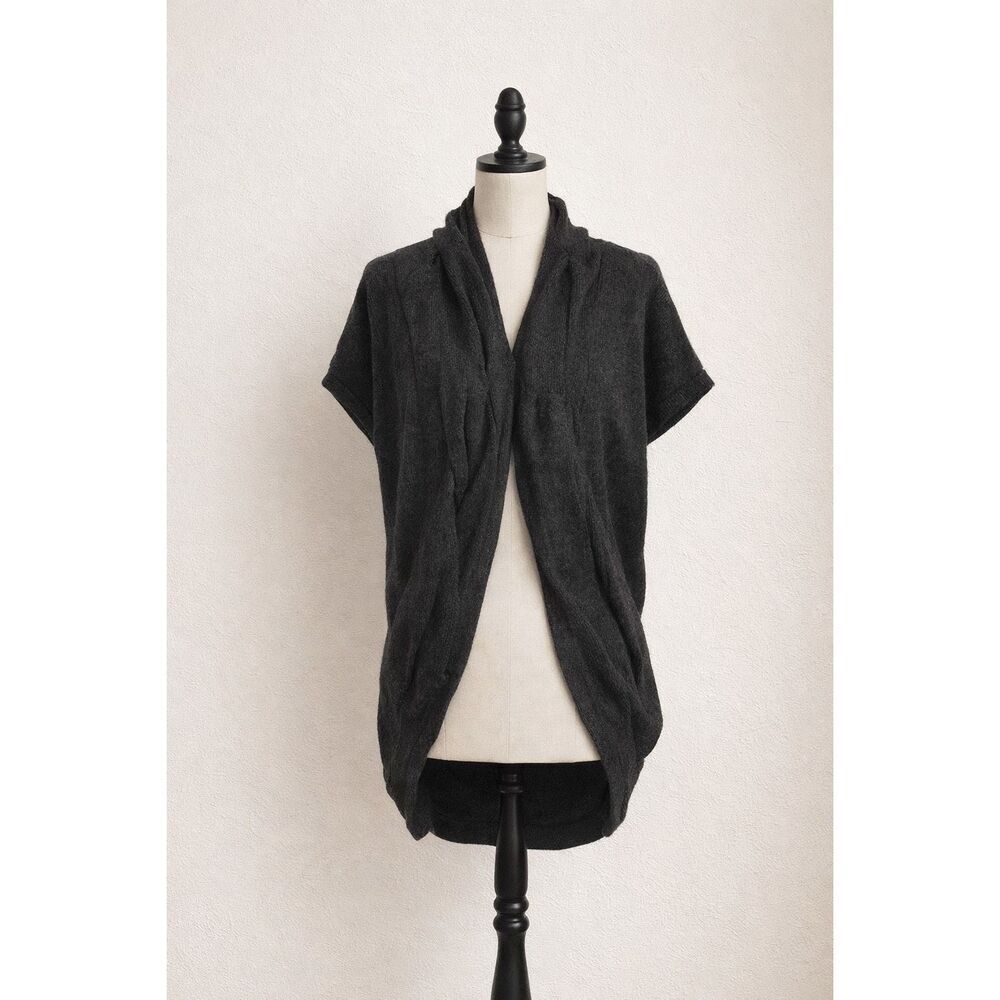 Isda & Co Gray Chunky Short Sleeve Cardigan | Size Large | Cozy Layering Piece